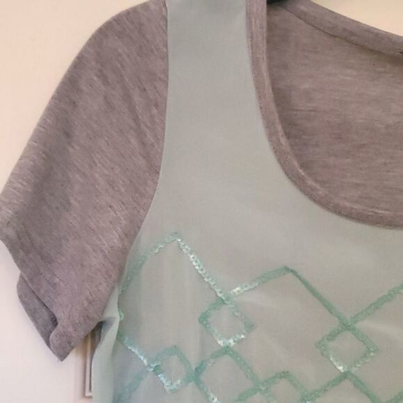 BKE  top    - Picture 3 of 6